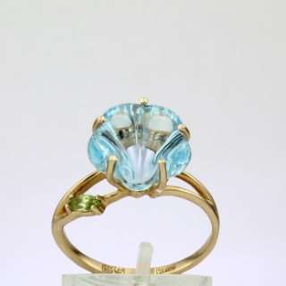 Кольцо. Голубой топаз. Арт.1060ТХ из золота 585 пробы