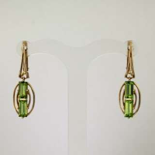 Серьги. Хризолит. Арт.136Х из золота 585 пробы